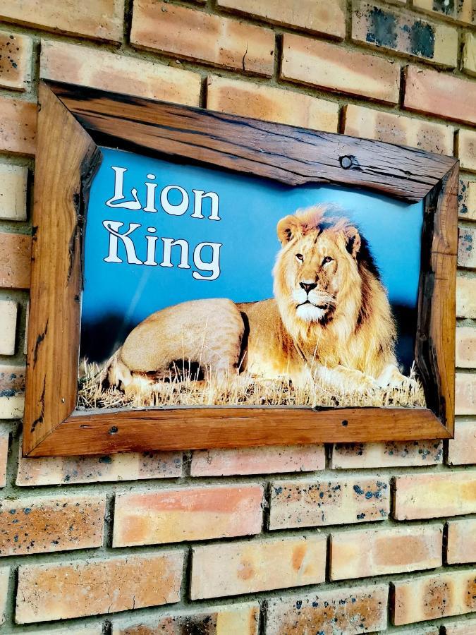 Lion King Villa Marloth Park Eksteriør billede